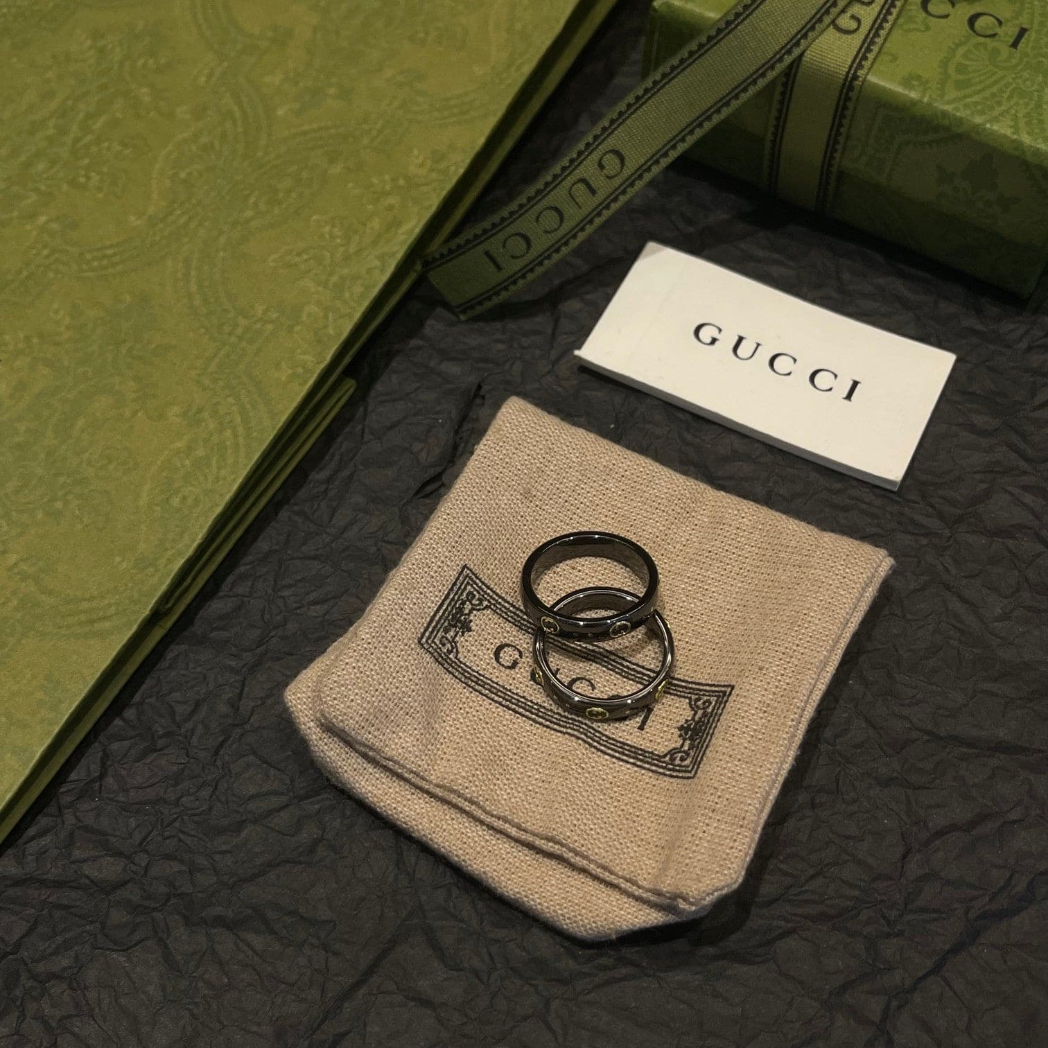 Gucci Double Icon Black Corundum 18K Gold Ring