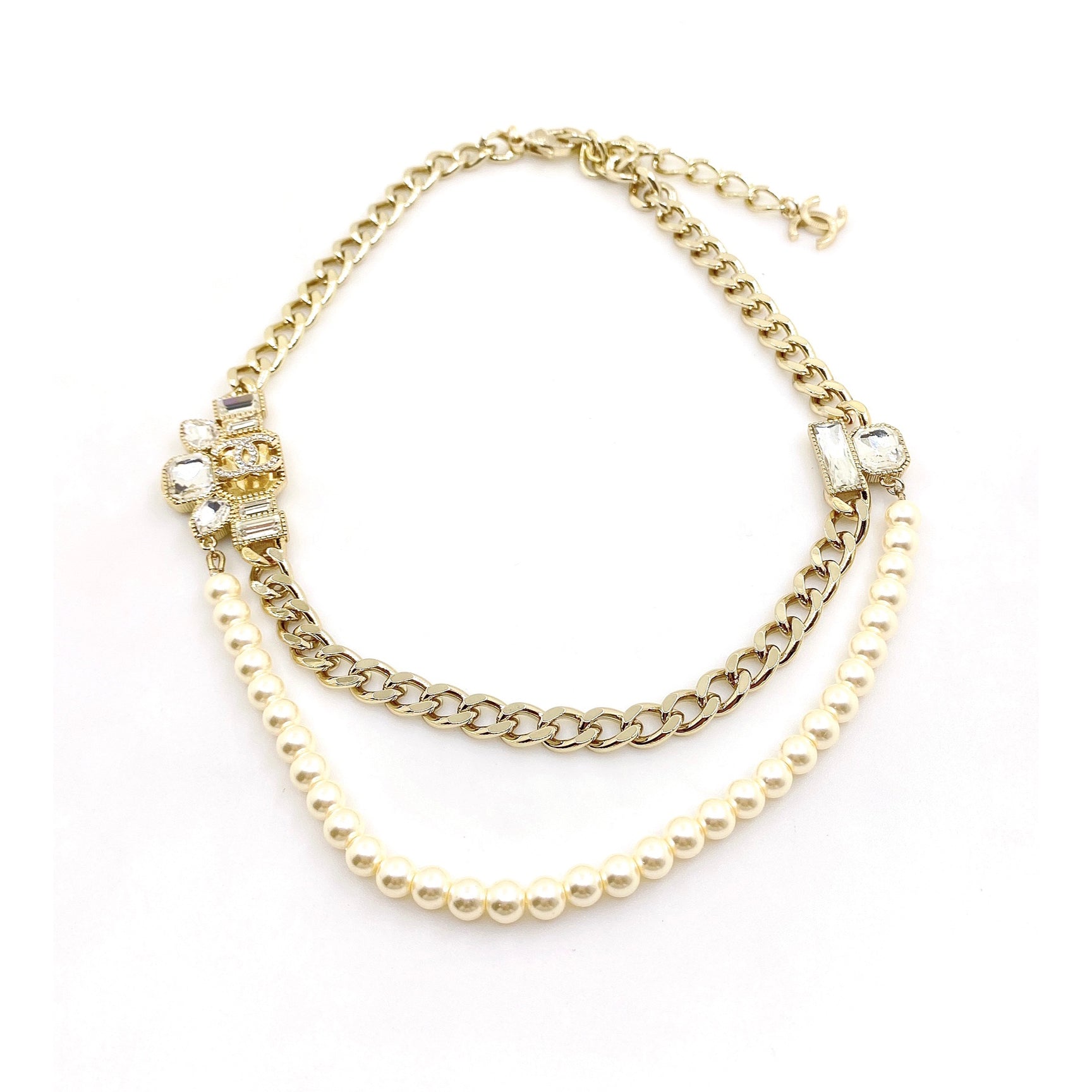 Chanel Pearls Crystals 18K Gold Necklace