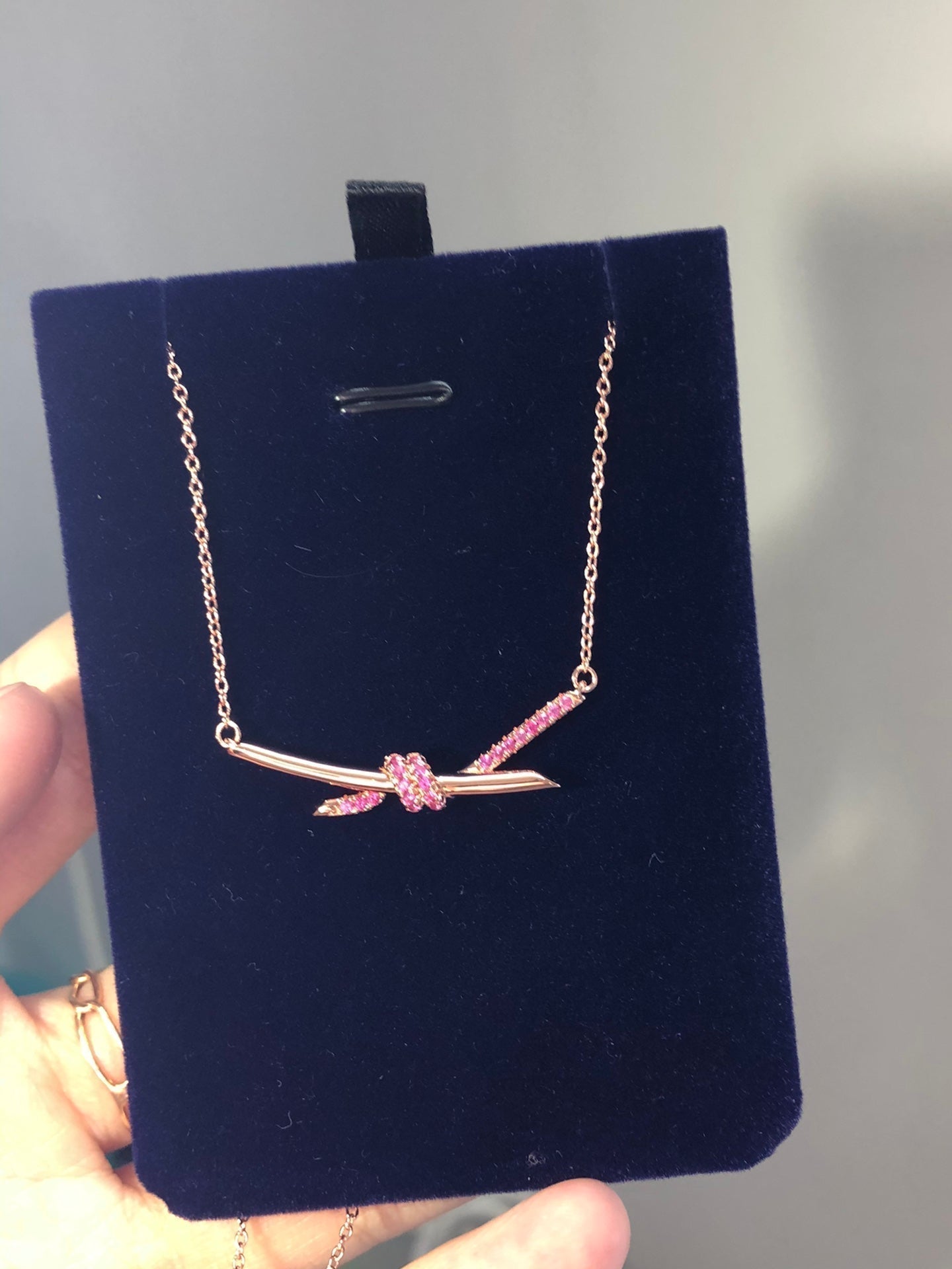 Tiffany Knot Pendant Diamond 18K Gold Necklace
