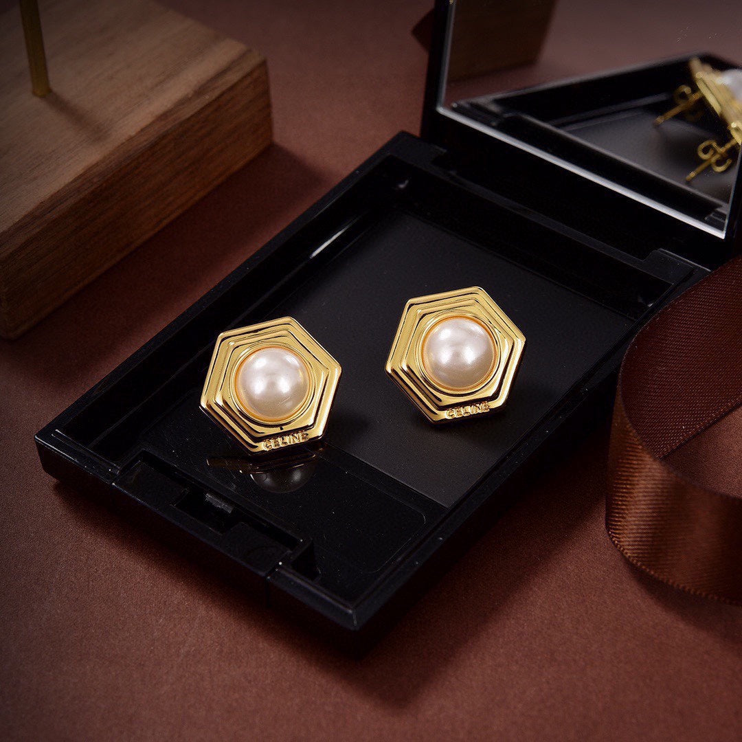 Celine Pearl 18K Gold Earrings