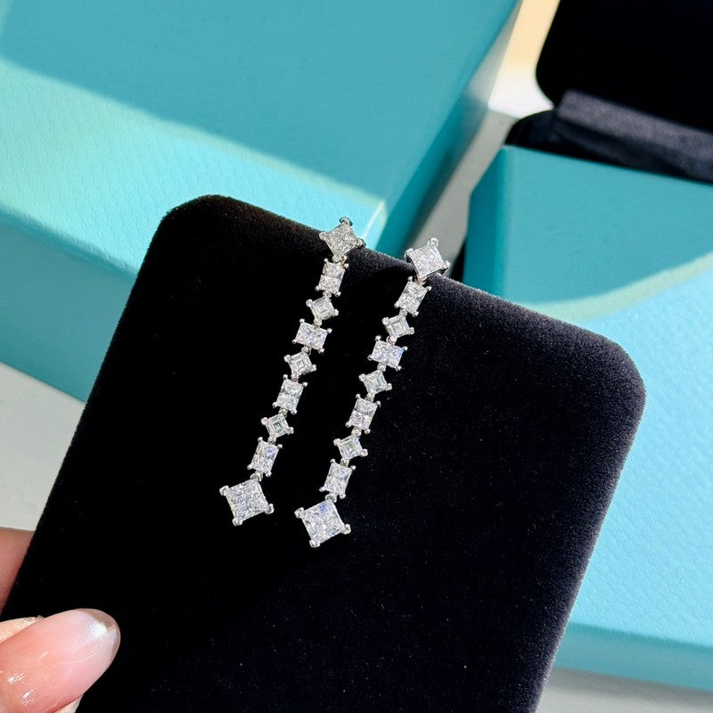 Tiffany Diamond 18K Gold Earrings