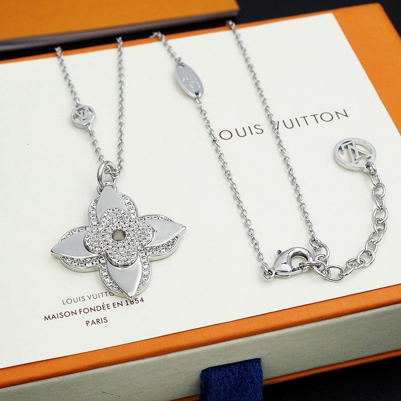 Louis Vuitton Medaillon 18K Gold Necklace